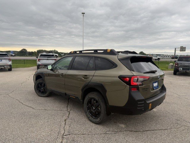 Used 2024 Subaru Outback Wilderness AWD/4WD image 7