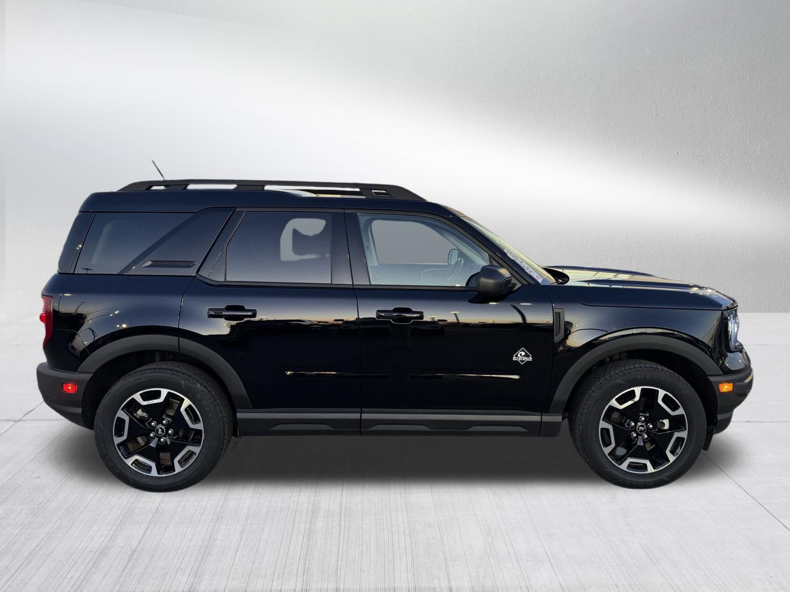 Certified 2023 Ford Bronco Sport Outer Banks w/ Tech Package AWD/4WD image 8