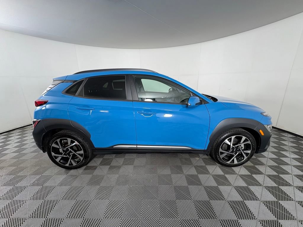 Used 2022 Hyundai Kona Limited w/ Cargo Package image 6