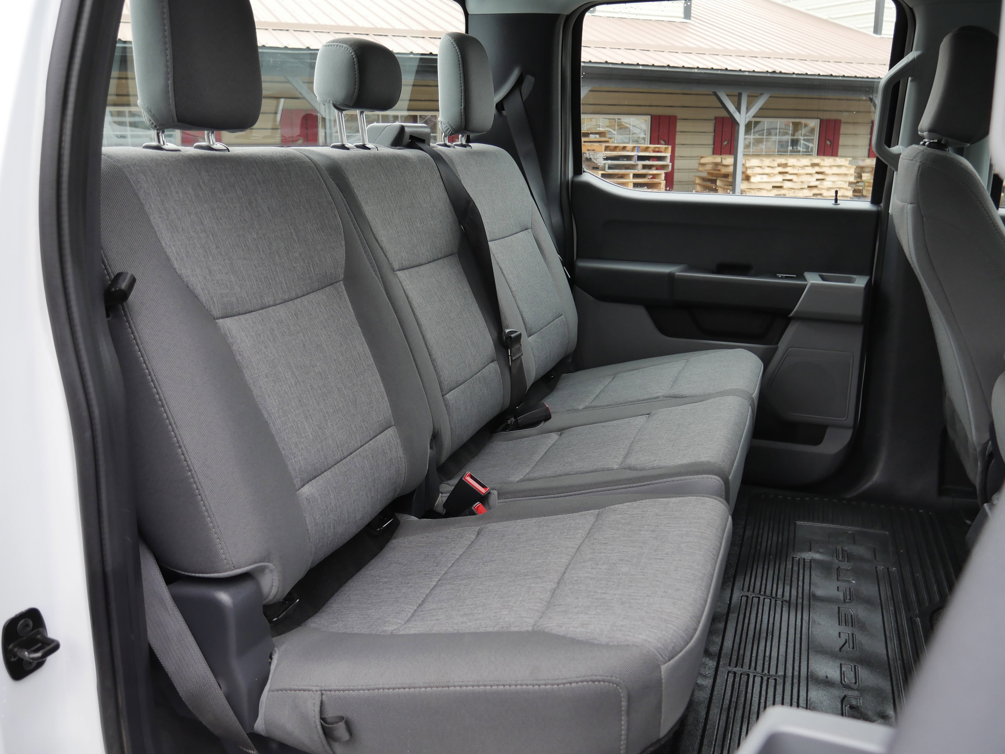 Certified 2024 Ford F250 XL w/ XL Chrome Package image 29