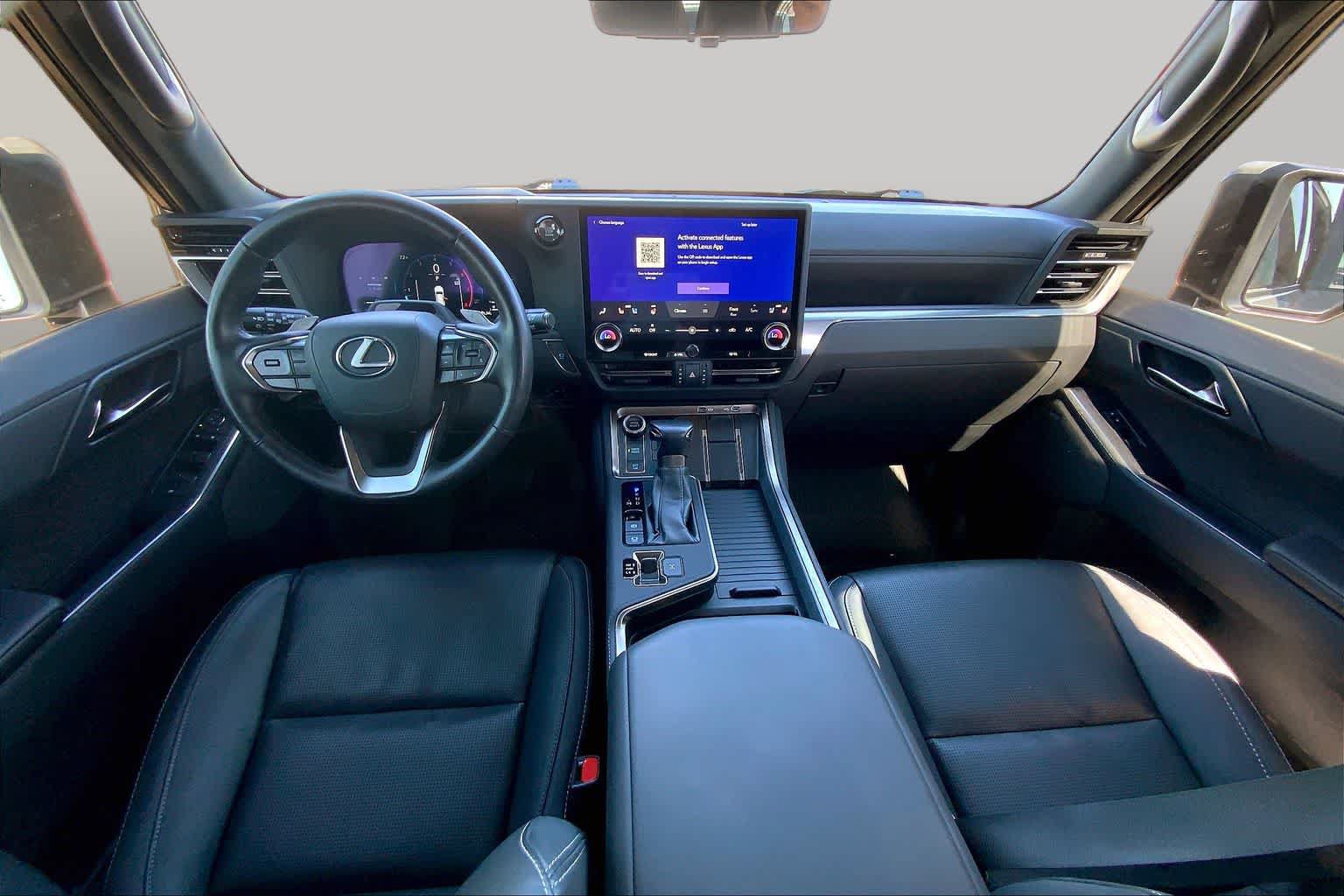 Used 2024 Lexus GX 550 AWD/4WD image 16