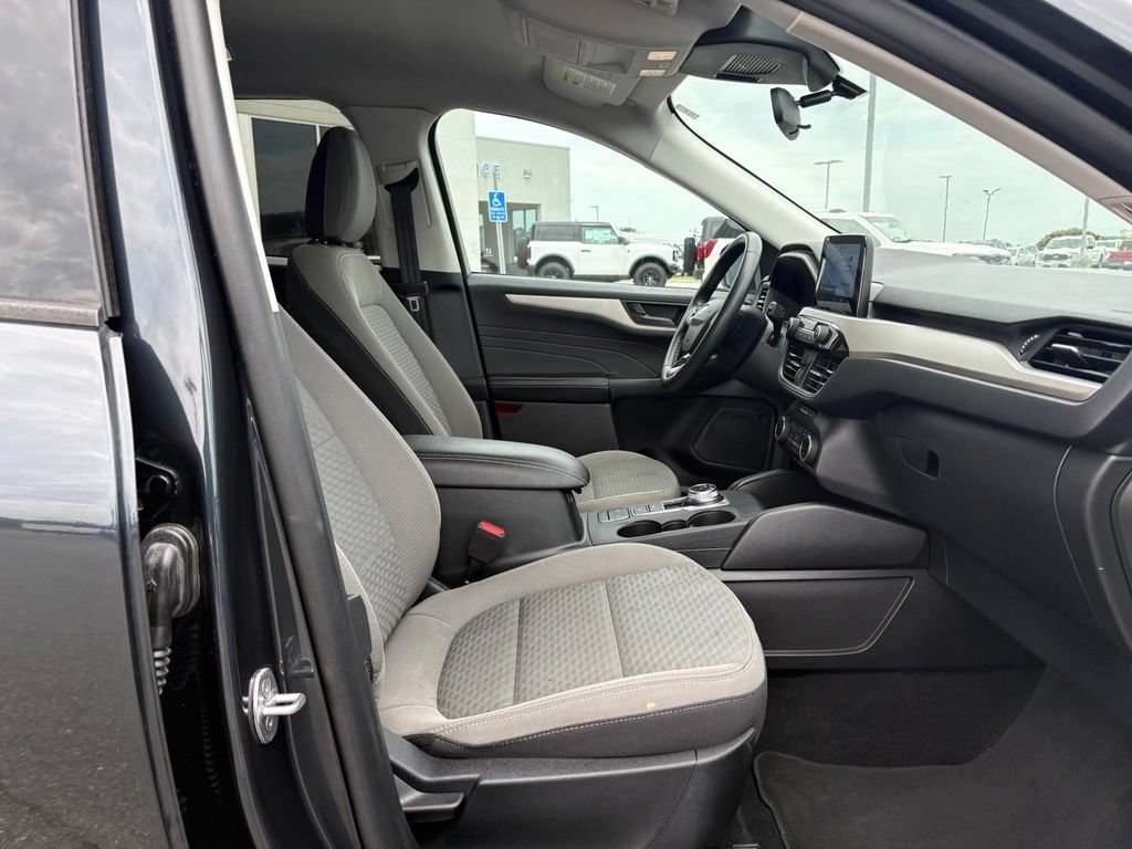 Certified 2022 Ford Escape SE w/ Convenience Package FWD image 24