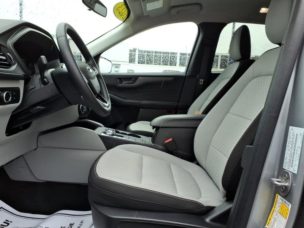 Certified 2023 Ford Escape Active AWD/4WD image 14
