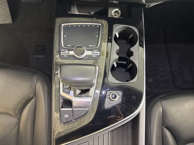 Used 2019 Audi Q7 3.0T Premium Plus w/ Premium Plus Package AWD/4WD image 36