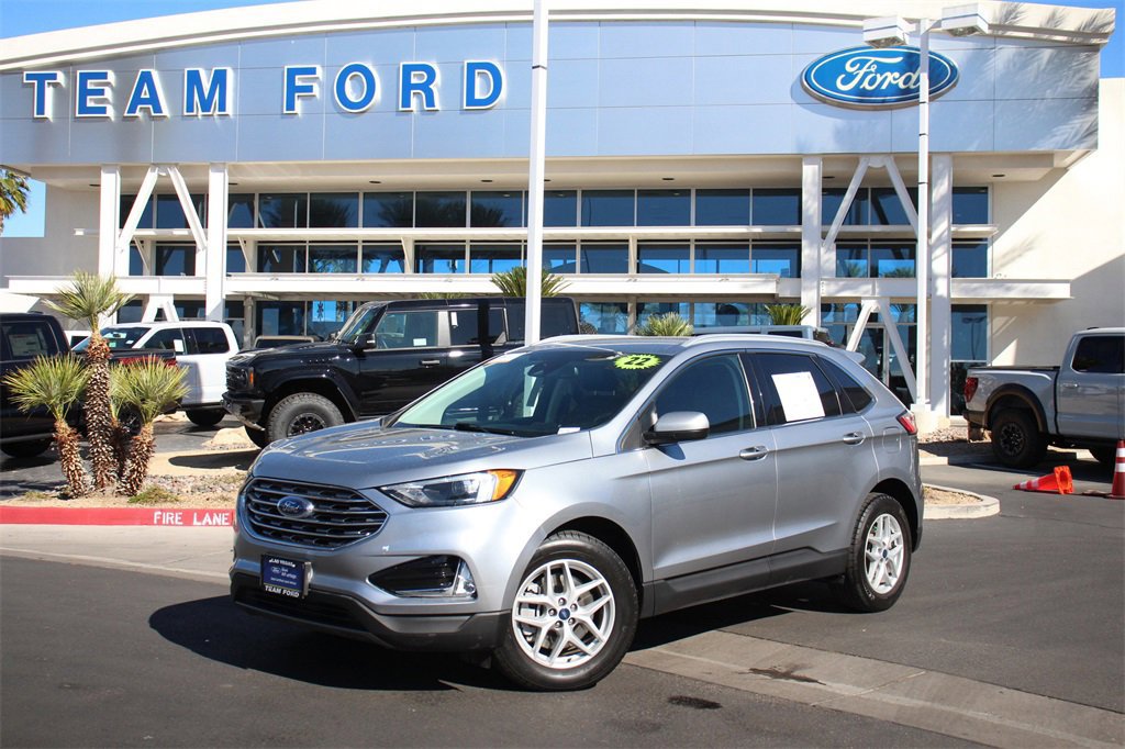 Certified 2022 Ford Edge SEL w/ Convenience Package image 2