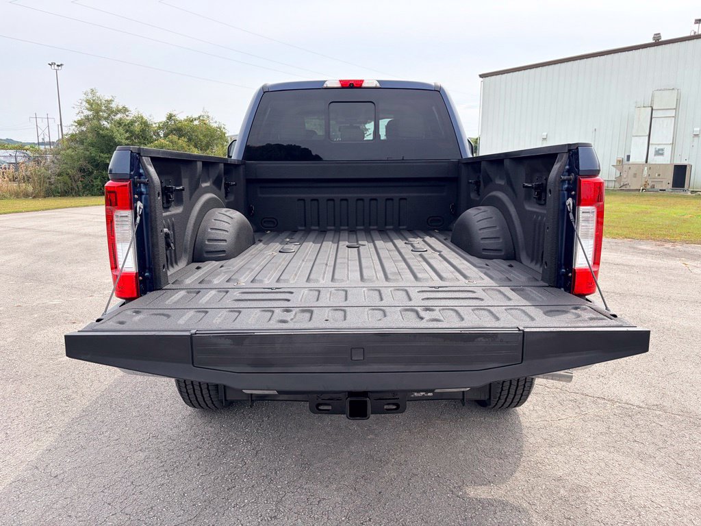 Certified 2018 Ford F350 Lariat w/ Chrome Package AWD/4WD image 32