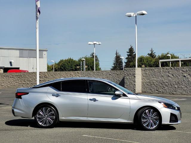 Used 2023 Nissan Altima 2.5 SL FWD image 3