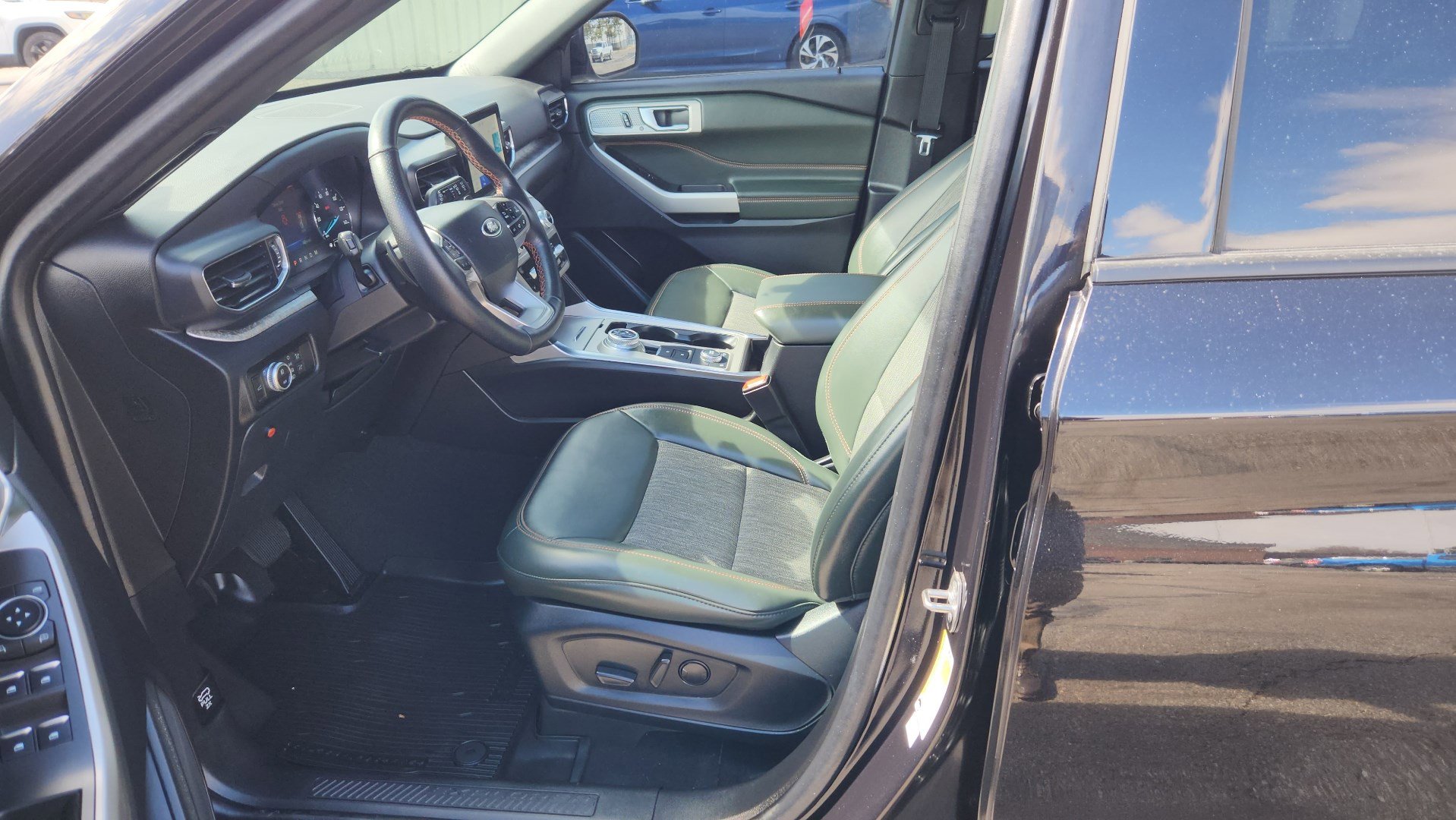 Certified 2023 Ford Explorer Timberline w/ Timberline Technology Package image 24