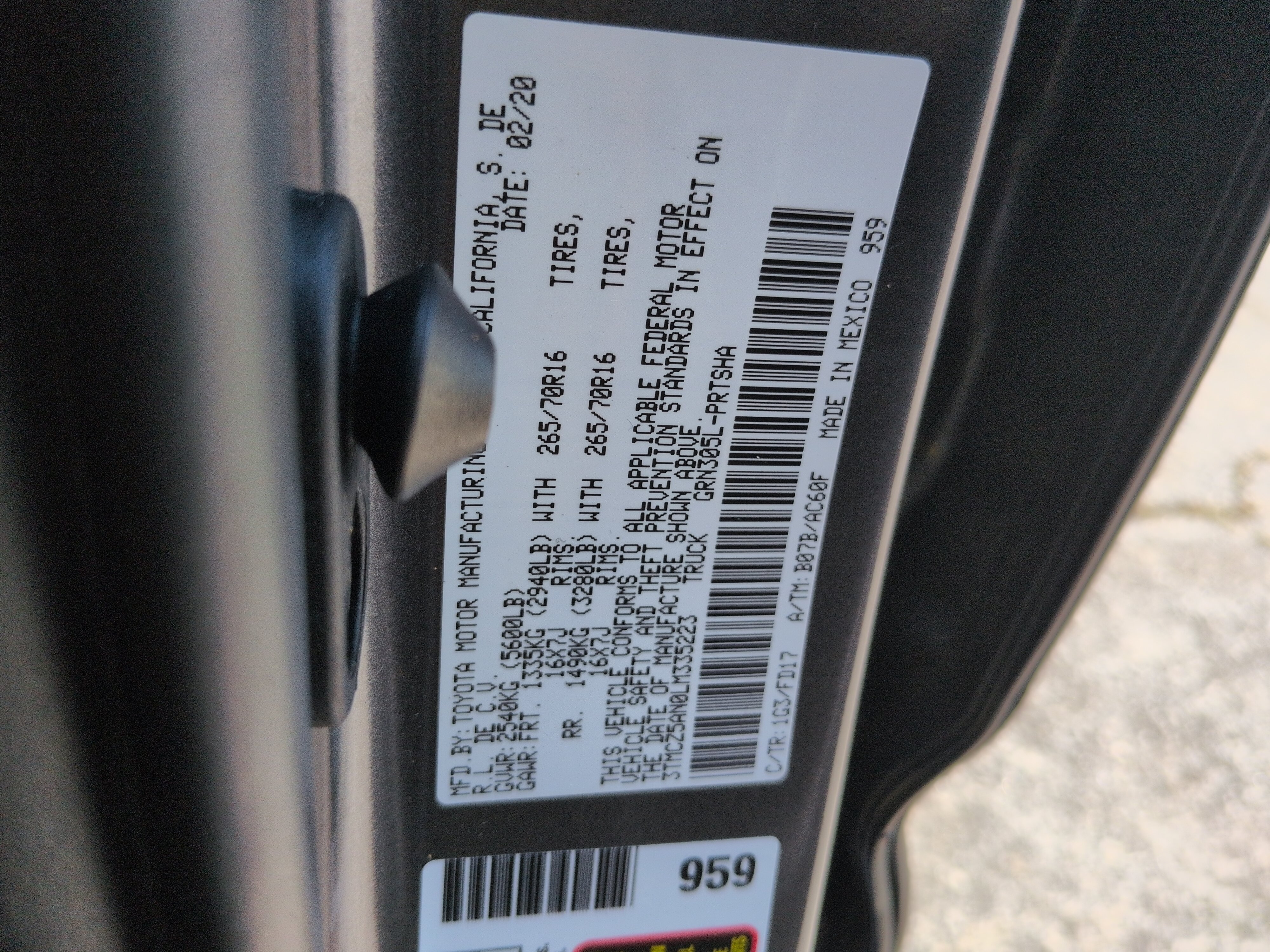Used 2020 Toyota Tacoma TRD Off-Road AWD/4WD image 26