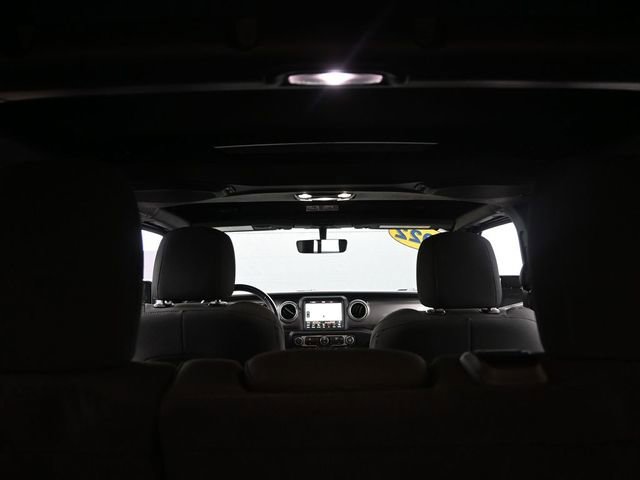 Used 2022 Jeep Wrangler Unlimited Sahara image 30