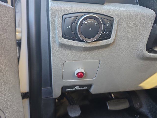 Certified 2020 Ford F550 4x4 Regular Cab Super Duty w/ Power Equipment Group image 35