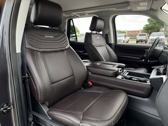 Certified 2025 Ford Expedition Platinum w/ Platinum Ultimate Package image 33