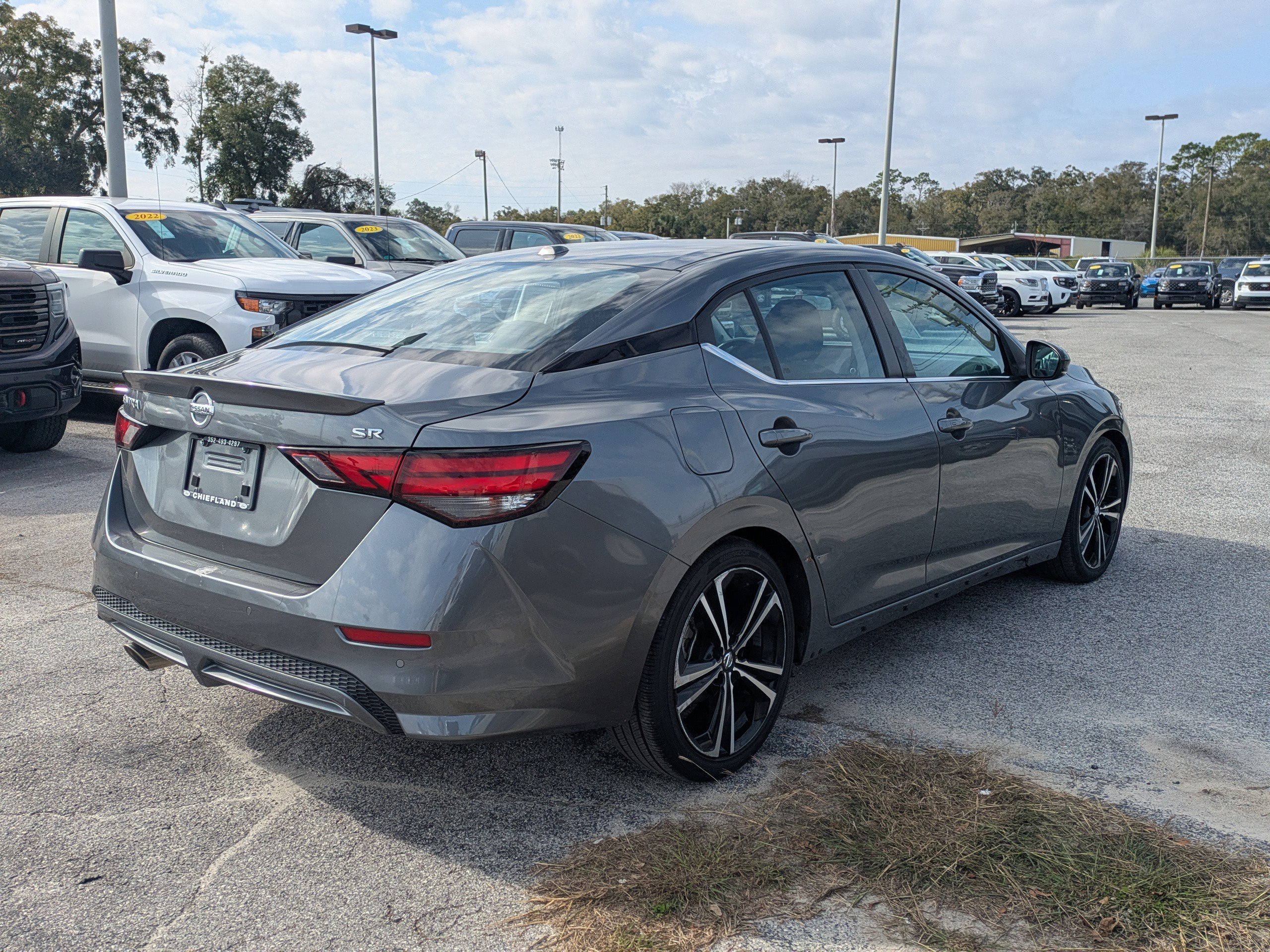 Used 2021 Nissan Sentra SR image 5