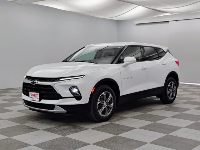 Used 2023 Chevrolet Blazer LT w/ LPO, Floor Liner Package AWD/4WD image 6