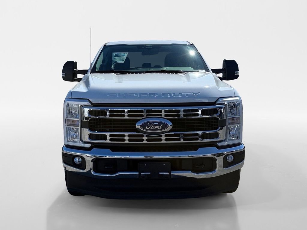 Certified 2025 Ford F250 XLT image 8