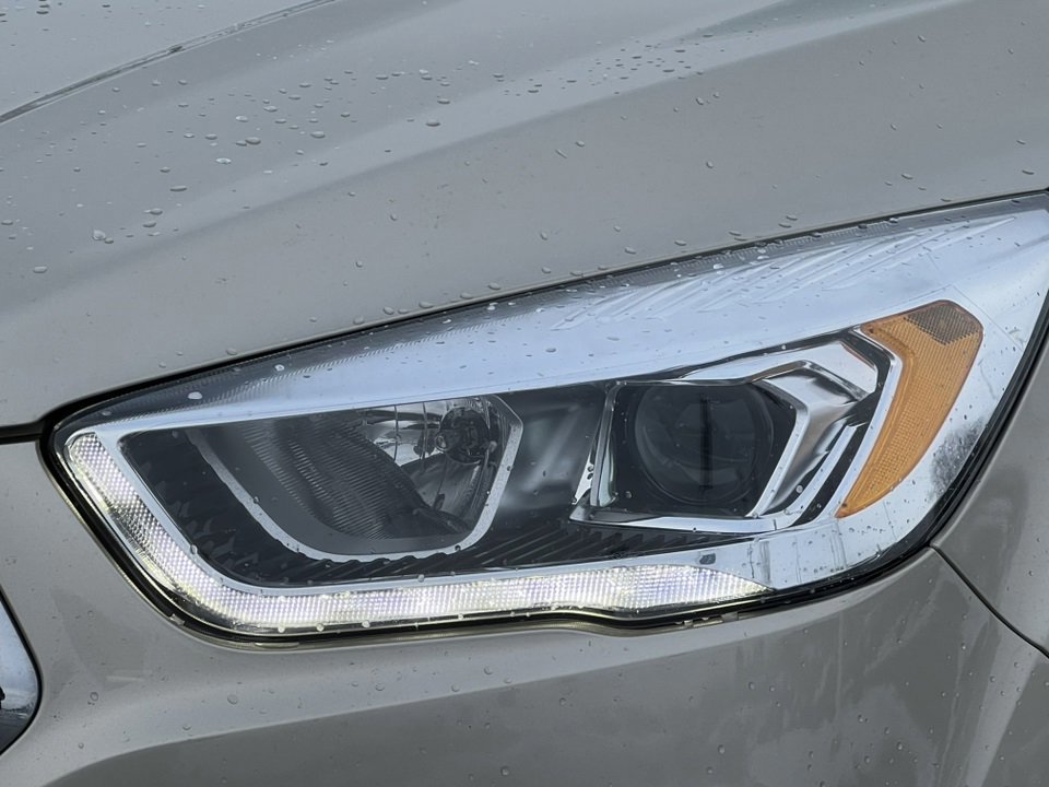 Certified 2017 Ford Escape Titanium image 41