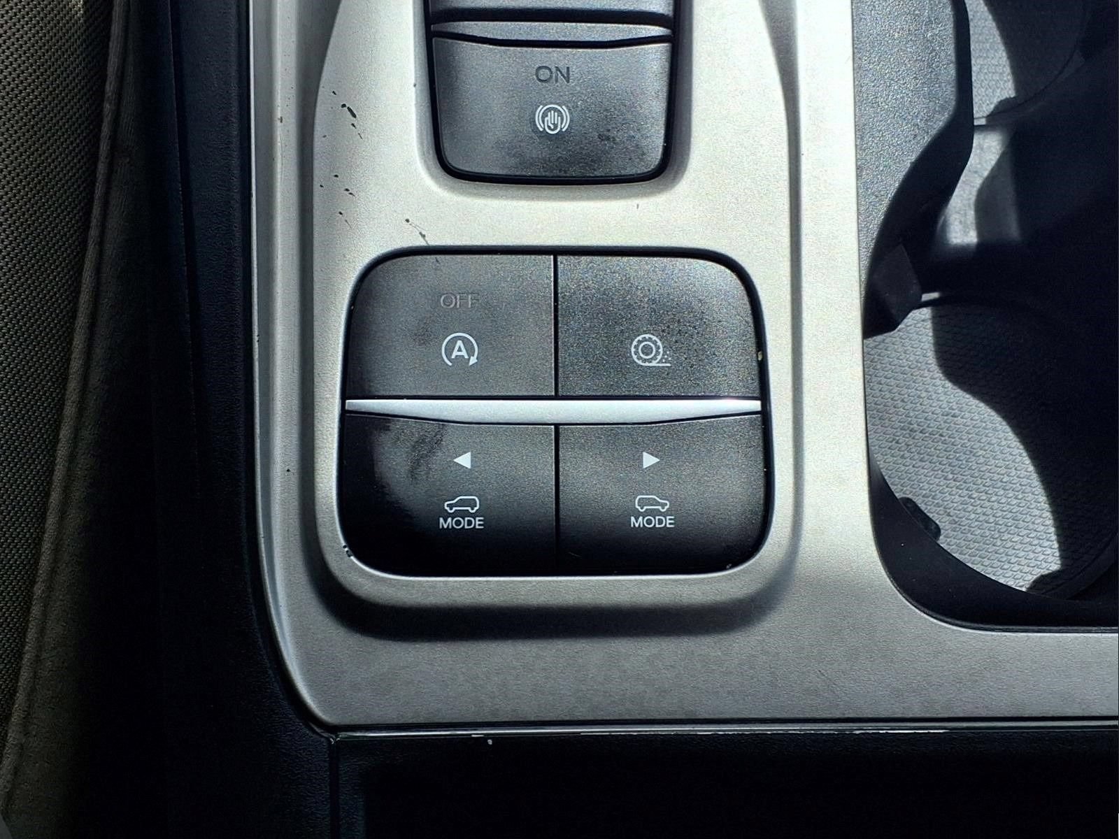 Certified 2021 Ford Explorer 2WD image 24