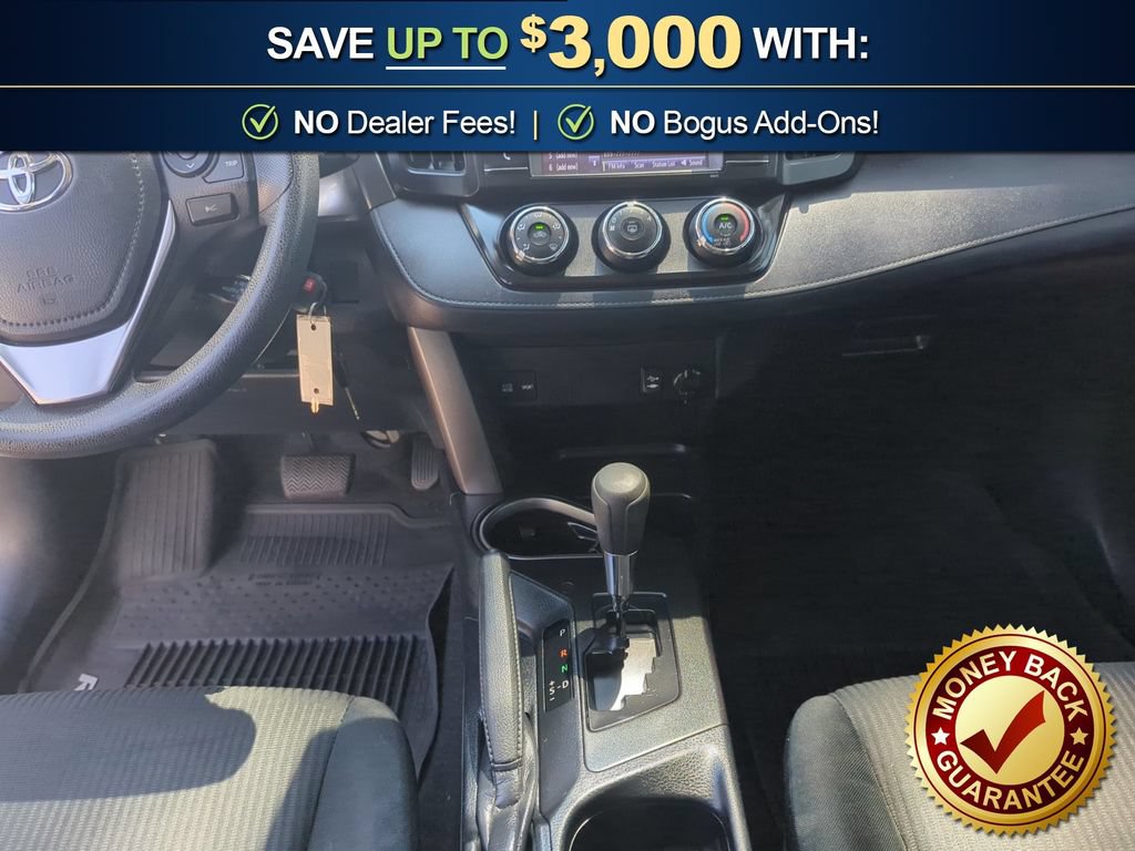 Used 2018 Toyota RAV4 LE FWD image 20