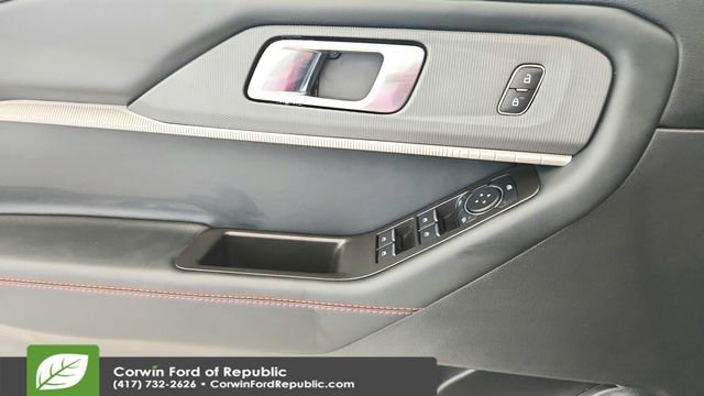 Certified 2025 Ford Explorer ST-Line AWD/4WD image 21