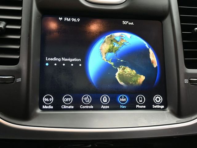 Used 2020 Chrysler 300 Limited image 20