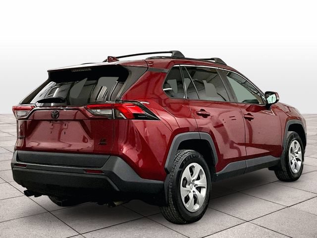Used 2020 Toyota RAV4 LE w/ All Weather Liner Package AWD/4WD image 11