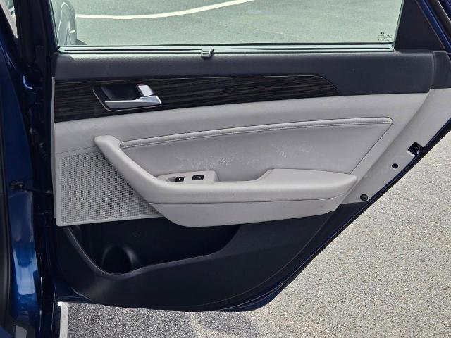 Used 2017 Hyundai Sonata Limited w/ Ultimate Package 04 image 11