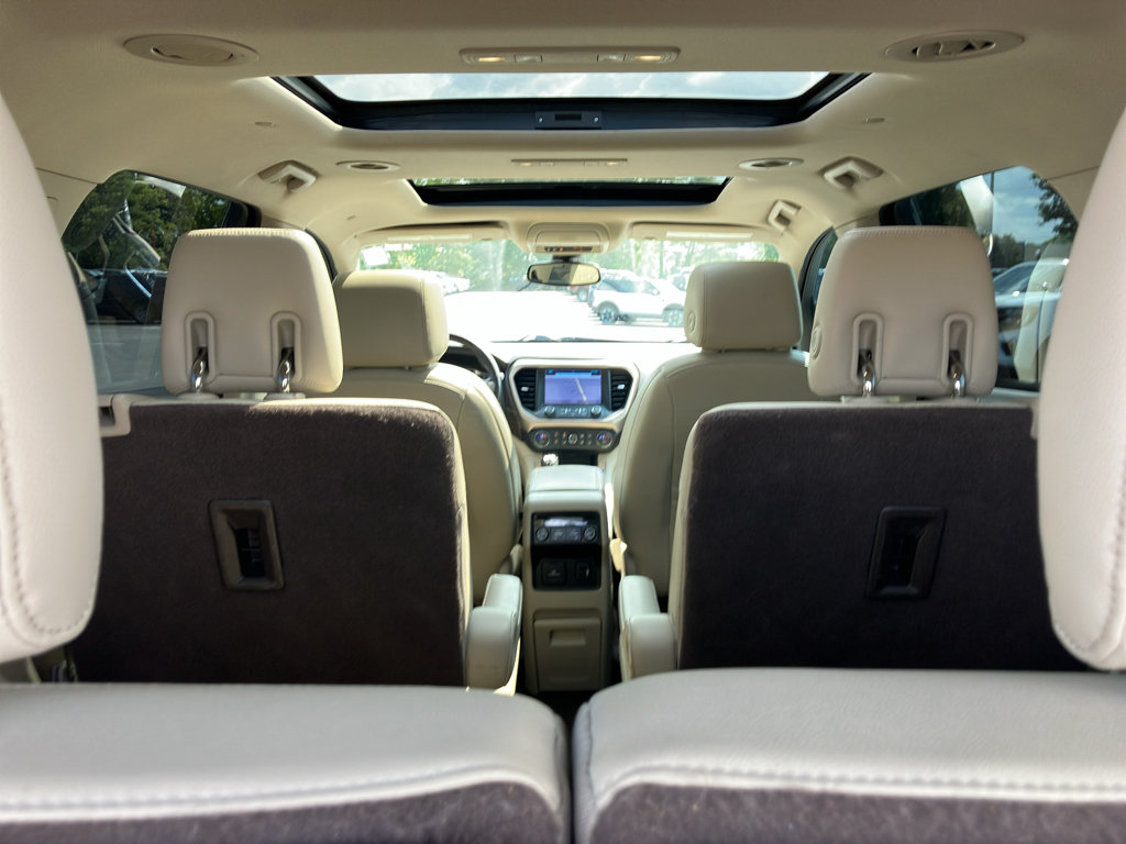 Used 2019 GMC Acadia Denali w/ Technology Package AWD/4WD image 28
