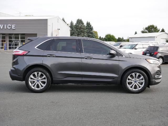 Certified 2019 Ford Edge Titanium w/ Equipment Group 301A AWD/4WD image 6