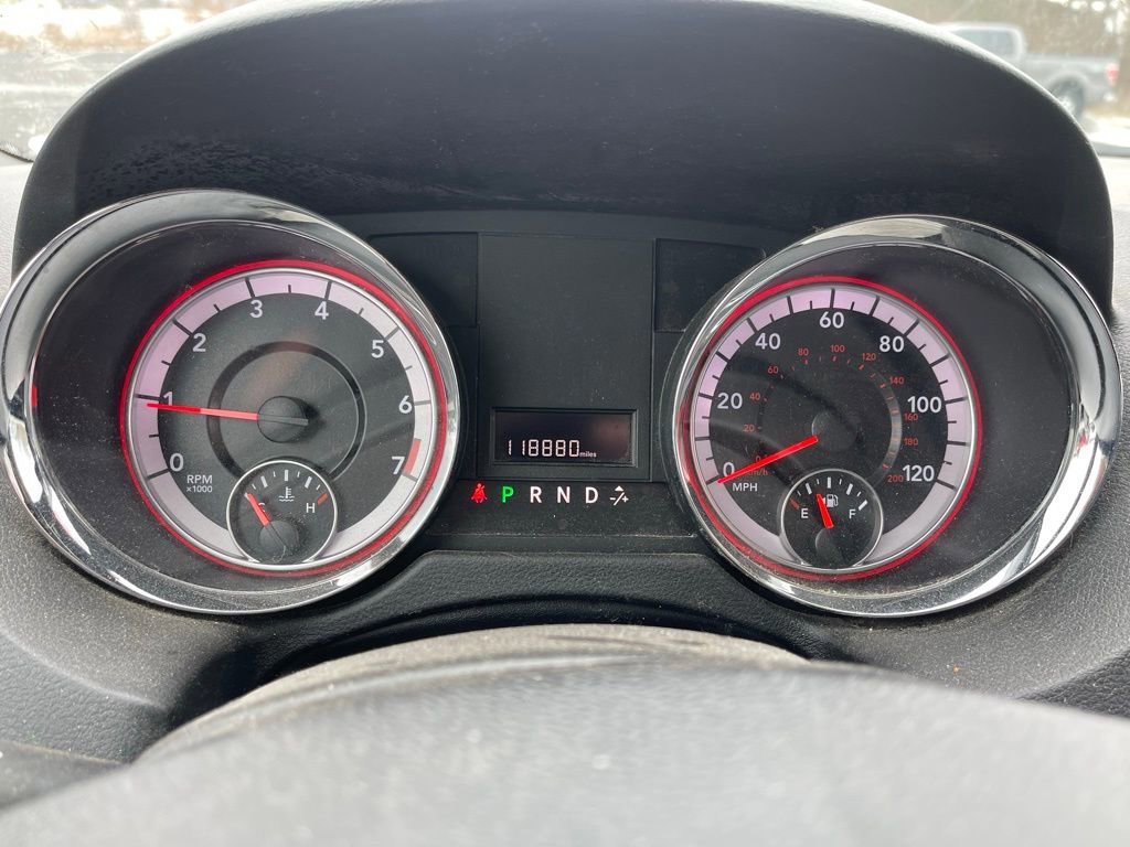 Used 2020 Dodge Grand Caravan SXT image 11