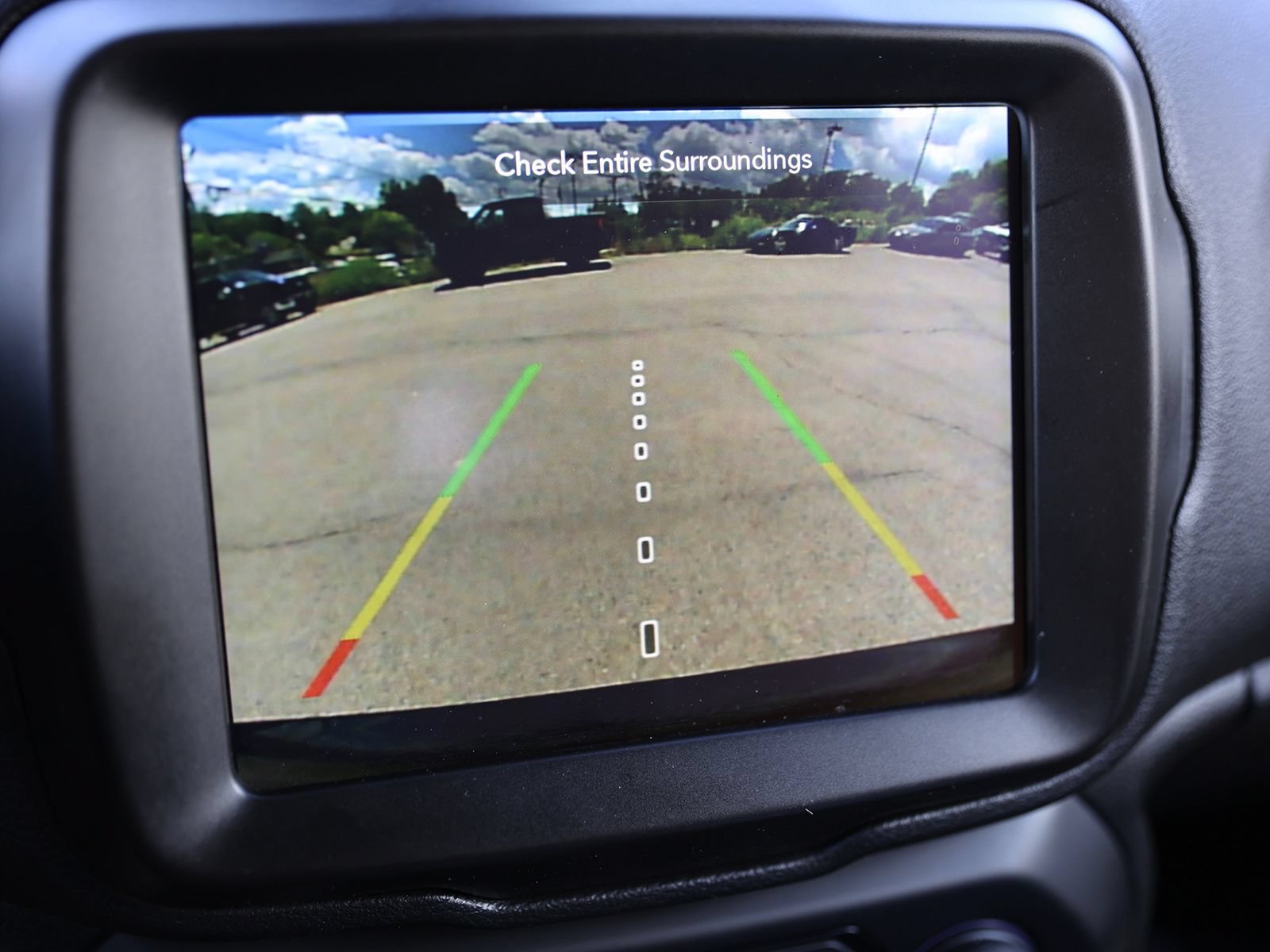 Used 2022 Jeep Renegade Altitude w/ Convenience Group AWD/4WD image 27