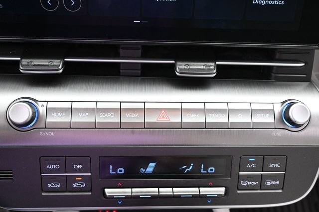 Used 2025 Hyundai Kona SEL FWD image 21