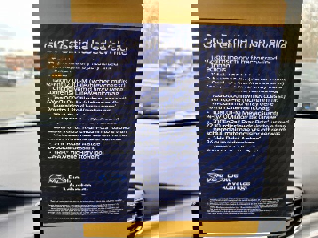 Certified 2022 Ford Explorer XLT w/ Equipment Group 202A image 17