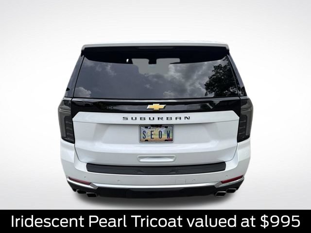 Used 2025 Chevrolet Suburban High Country AWD/4WD image 7