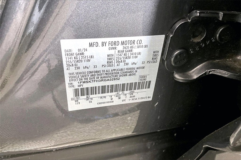 Certified 2024 Ford Explorer Limited image 27