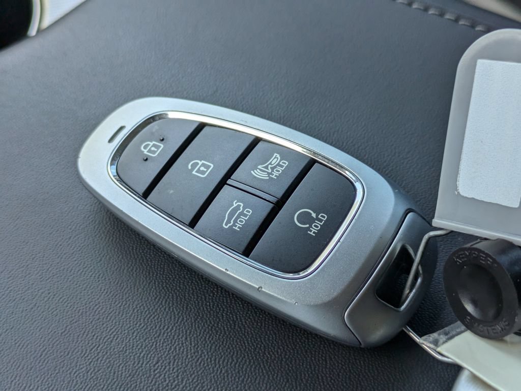 Used 2023 Hyundai Sonata SEL FWD image 29