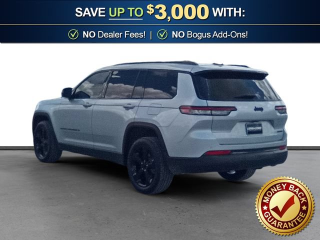 Used 2025 Jeep Grand Cherokee L Limited w/ Black Appearance Package RWD image 4