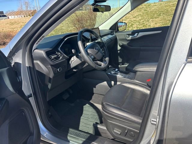 Certified 2022 Ford Escape SEL w/ Technology Package FWD image 15