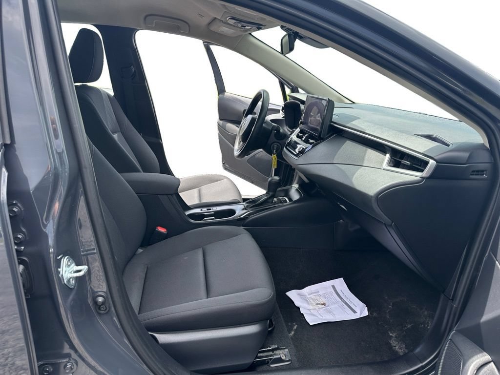 Used 2024 Toyota Corolla LE FWD image 19