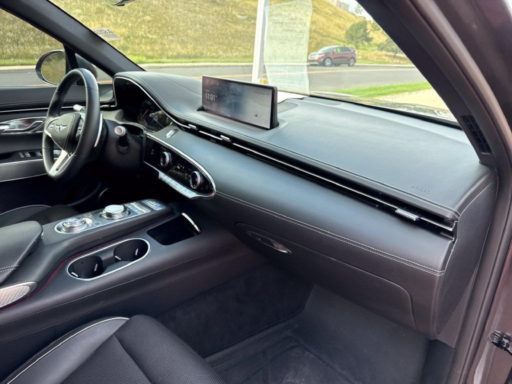 Used 2024 Genesis GV70 2.5T w/ Sport Prestige Package AWD/4WD image 29