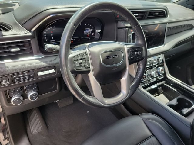 Used 2022 GMC Yukon XL Denali AWD/4WD image 19