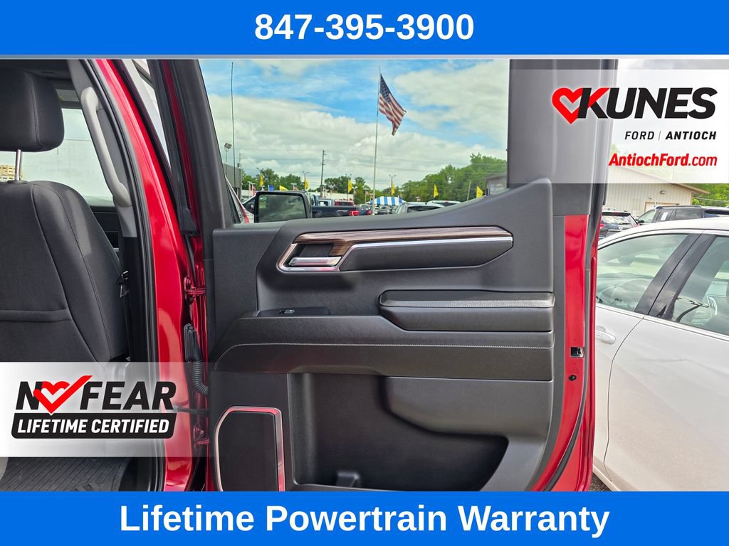 Used 2024 Chevrolet Silverado 1500 RST w/ Z71 Off-Road Package AWD/4WD image 24