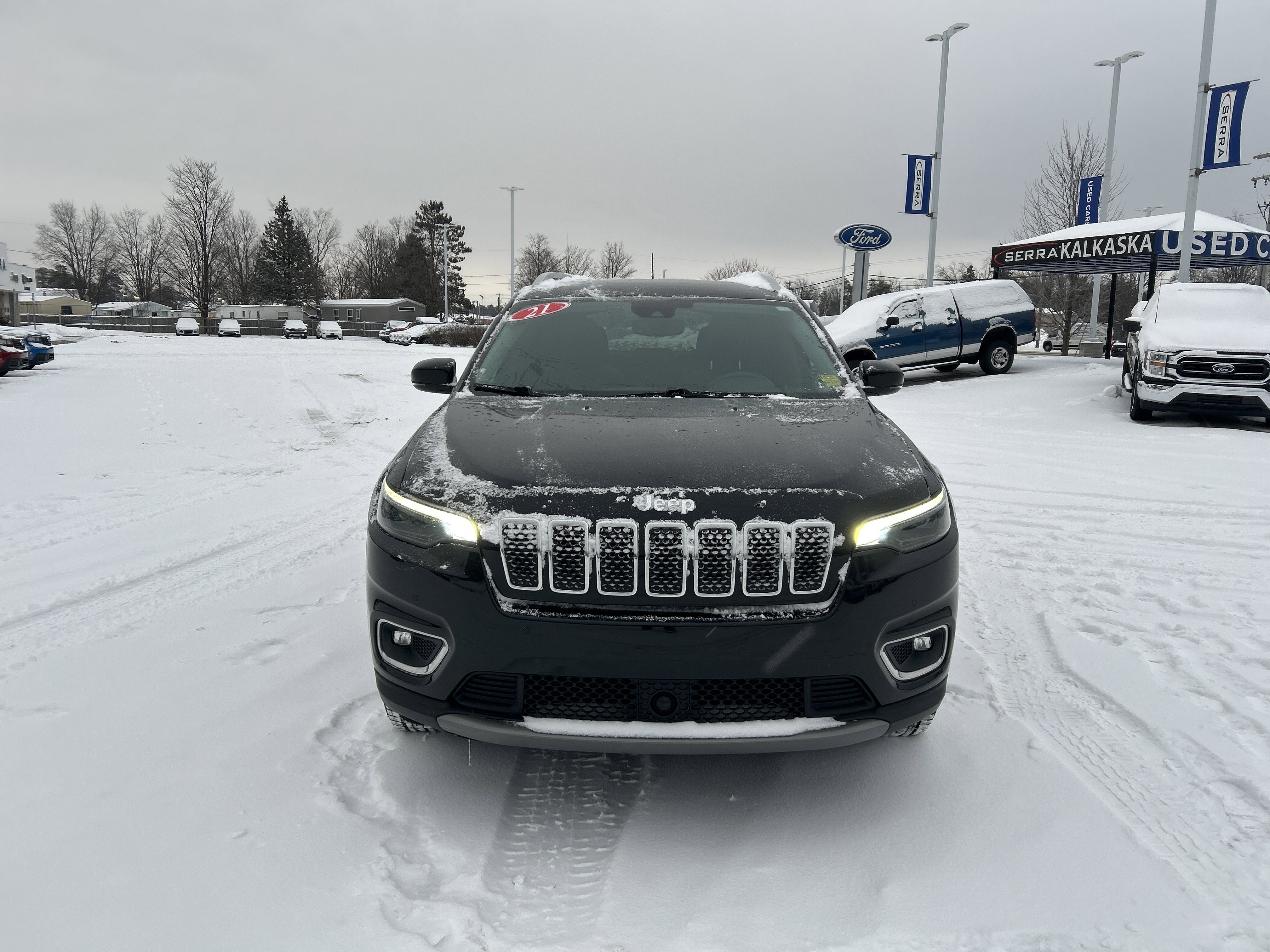 Used 2021 Jeep Cherokee Limited image 9