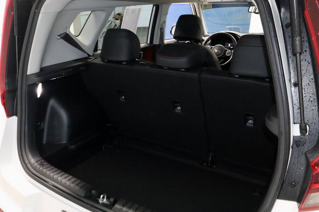 Used 2020 Kia Soul GT-Line Turbo image 21
