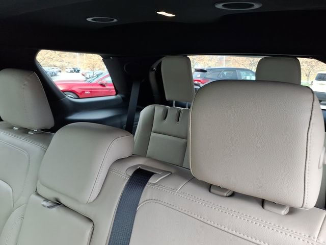 Certified 2019 Ford Explorer Limited w/ Class III Trailer Tow Package image 20