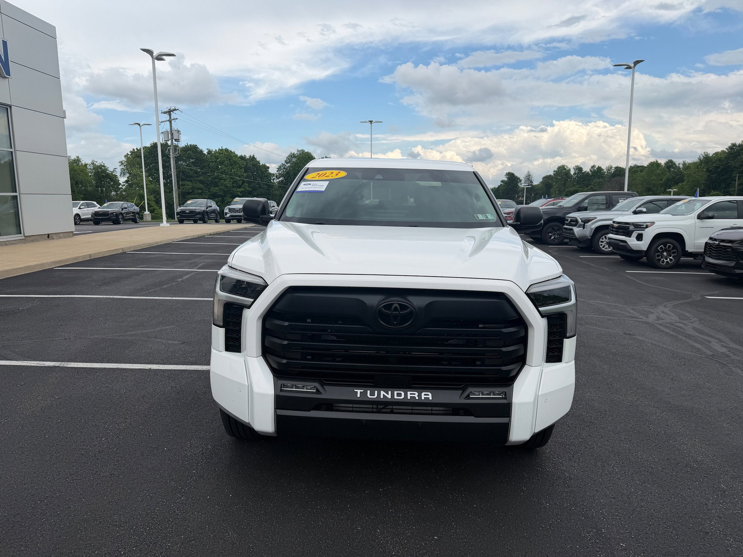 Used 2023 Toyota Tundra SR5 w/ SR5 Premium Package AWD/4WD image 2