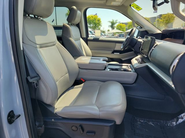 Certified 2025 Ford Expedition Max Active AWD/4WD image 18
