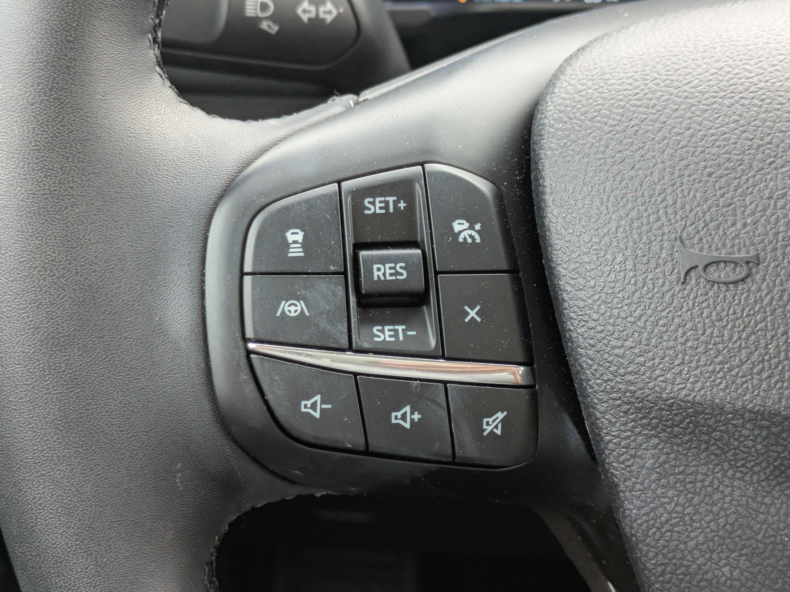 Certified 2025 Ford Bronco Sport Outer Banks w/ Outer Banks Tech Package+ AWD/4WD image 22