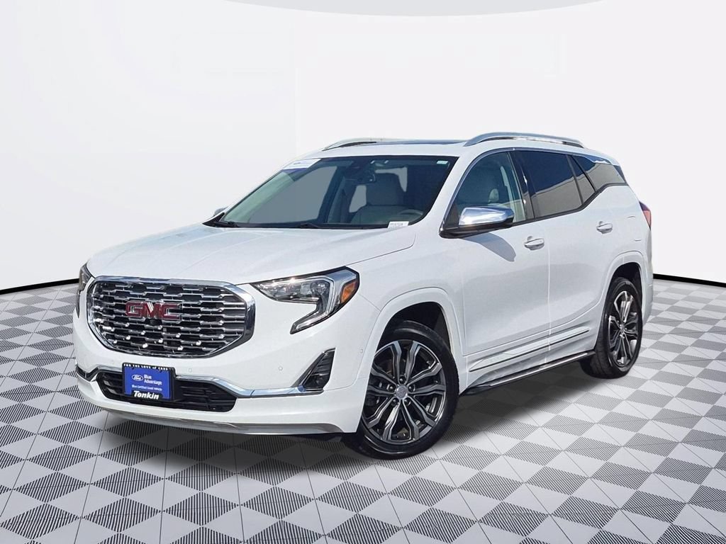 Used 2018 GMC Terrain Denali w/ Advanced Safety Package AWD/4WD image 2