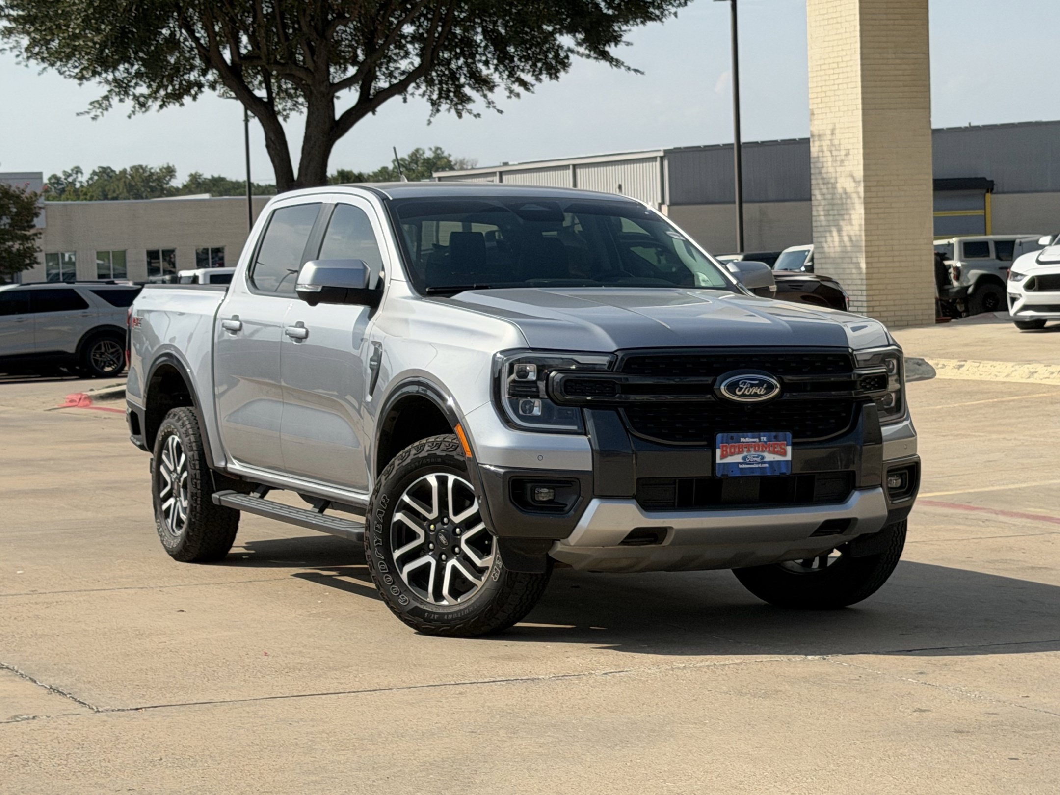 Certified 2024 Ford Ranger Lariat w/ FX4 Off-Road Package AWD/4WD image 2
