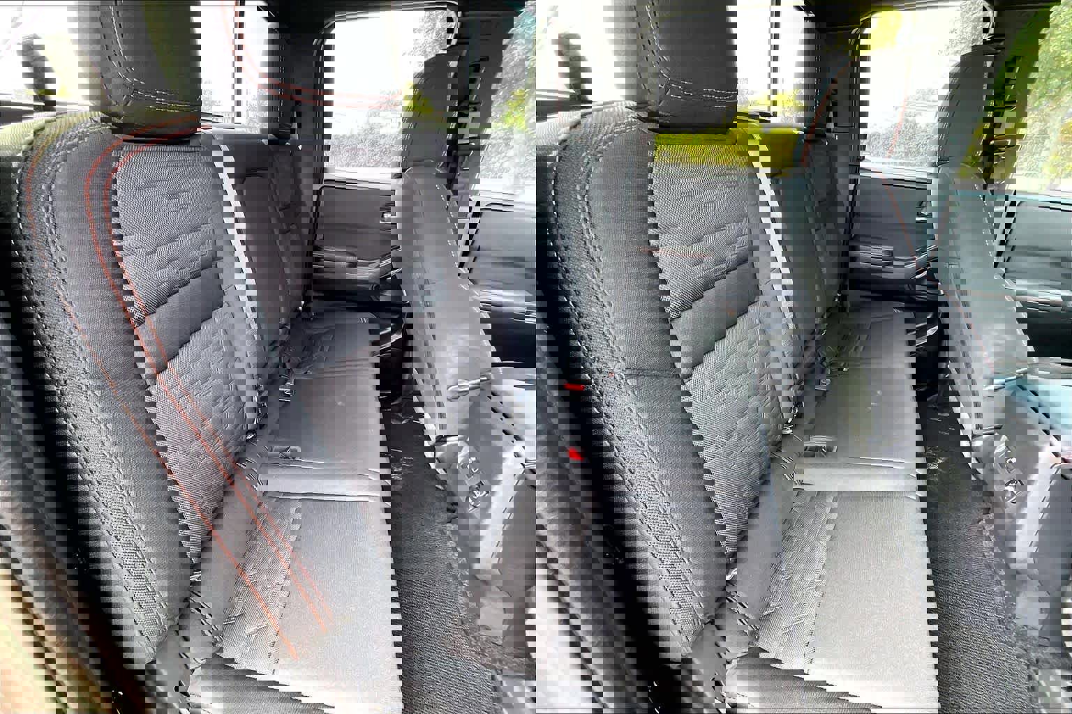 Used 2023 Nissan Frontier Pro-X w/ Pro Convenience Package image 18